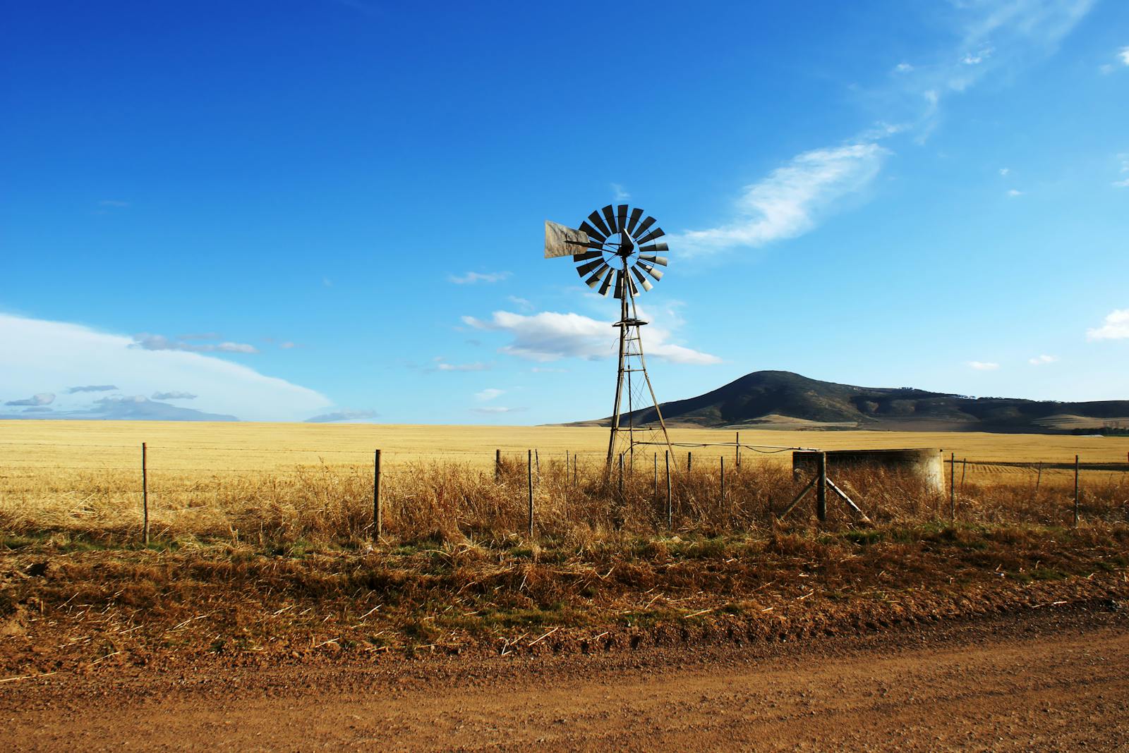 Scenic landscape view in Foothills County, Alberta